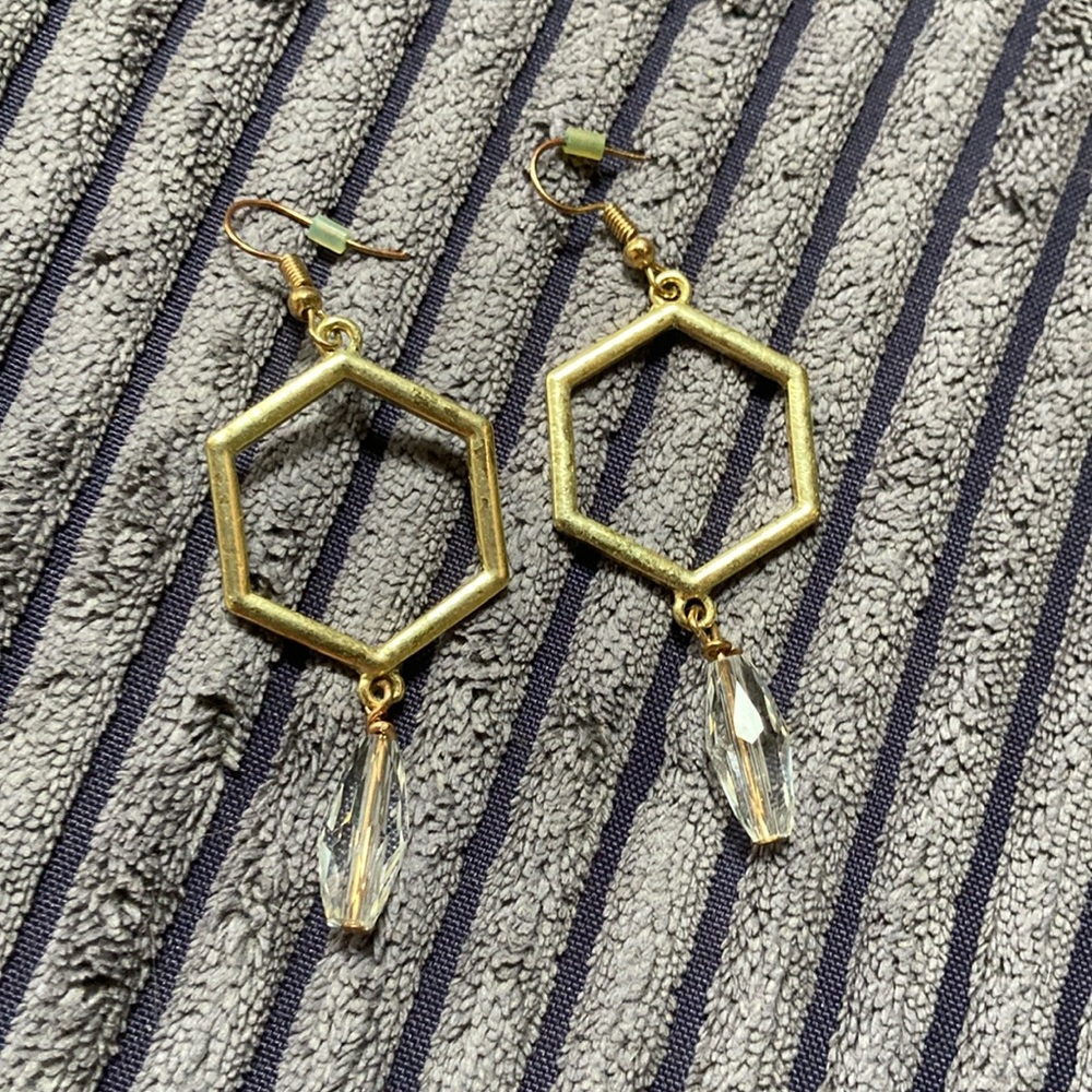 Lovely honeycomb earrings!